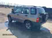 2002 Chevrolet Tracker with VIN 2CNBJ13C026911257, listed as a IAAI auction lot 41760465 with 135,549 mi miles and . Bid and sale history available at DreamBid. Image 3.