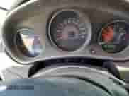 2013 Chrysler 200 Touring z VIN 1C3CCBBG7DN717051, wystawiony jako Copart lot #81341715 z przebiegiem 163 555 mil mil oraz Szkoda całkowita • Salvage title. Historia ofert i sprzedaży dostępna na DreamBid. Obrazek 9.