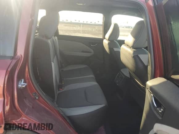 2025 Subaru Forester Limited z VIN JF2SLDRC5SH489571, wystawiony jako Copart lot #56258755 z przebiegiem 226 mil mil oraz Szkoda całkowita • Salvage title. Historia ofert i sprzedaży dostępna na DreamBid. Obrazek 11.