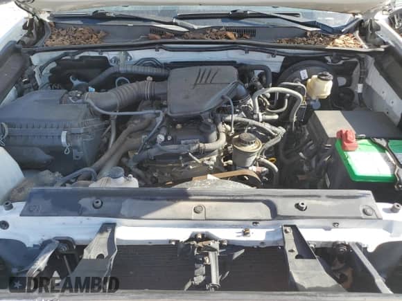 2018 Toyota Tacoma SR with VIN 5TFSX5EN8JX059196, listed as a Copart auction lot 86324625 with 120,565 mi miles and Salvage title. Bid and sale history available at DreamBid. Image 11.