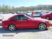 1992 Mercedes-Benz 500 z VIN WDBFA66E8NF043632, wystawiony jako IAAI lot #42049992 z przebiegiem 101 690 mil mil oraz . Historia ofert i sprzedaży dostępna na DreamBid. Obrazek 13.