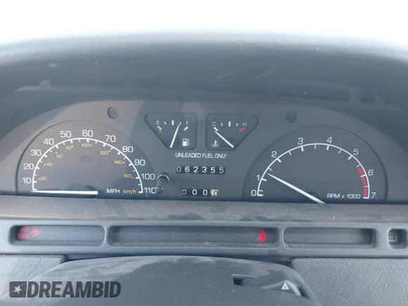 1993 Saturn SC with VIN 1G8ZH1578PZ266037, listed as a IAAI auction lot 42052067 with 62,355 mi miles and . Bid and sale history available at DreamBid. Image 7.