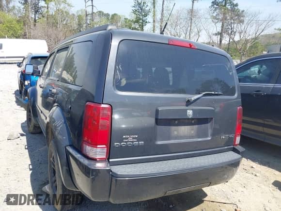 2011 Dodge Nitro SE with VIN 1D4PT2GK0BW506889, listed as a IAAI auction lot 41892047 with 224,852 mi miles and . Bid and sale history available at DreamBid. Image 3.