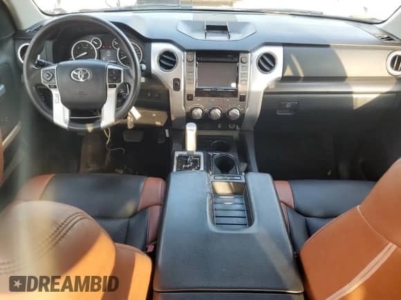 2014 Toyota Tundra SR5 z VIN 5TFEY5F14EX158240, wystawiony jako Copart lot #85850305 z przebiegiem 221 490 mil mil oraz Szkoda całkowita • Salvage title. Historia ofert i sprzedaży dostępna na DreamBid. Obrazek 8.