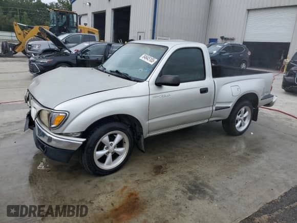 2002 Toyota Tacoma с VIN 5TENL42N42Z010806, выставлен на аукционе Copart как лот 84645105 с пробегом 199 343 миль миль и Списание • Salvage title. История ставок и продаж доступна на DreamBid. Изображение 1.