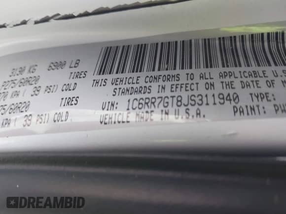 2018 Ram 1500 Big Horn z VIN 1C6RR7GT8JS311940, wystawiony jako IAAI lot #41313507 z przebiegiem 116 678 mil mil oraz . Historia ofert i sprzedaży dostępna na DreamBid. Obrazek 9.