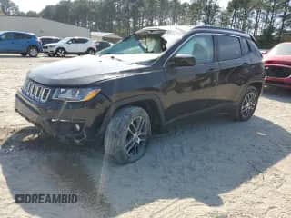 2020 Jeep Compass Altitude с VIN 3C4NJDBB9LT153881, выставлен на аукционе Copart как лот 53825625 с пробегом 34 009 миль миль и Списание • Salvage title. История ставок и продаж доступна на DreamBid. Изображение 1.