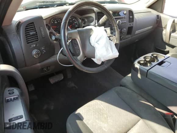 2013 GMC Sierra 1500 SLE z VIN 1GTN2VE02DZ258124, wystawiony jako Copart lot #66020875 z przebiegiem 272 096 mil mil oraz Szkoda całkowita • Salvage title. Historia ofert i sprzedaży dostępna na DreamBid. Obrazek 8.