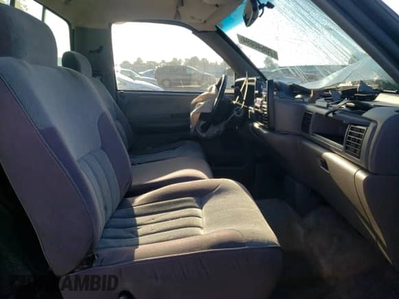 1994 Dodge 1500 with VIN 1B7HC16Y4RS549585, listed as a Copart auction lot 70640894 with 249,608 mi miles and Salvage title. Bid and sale history available at DreamBid. Image 7.