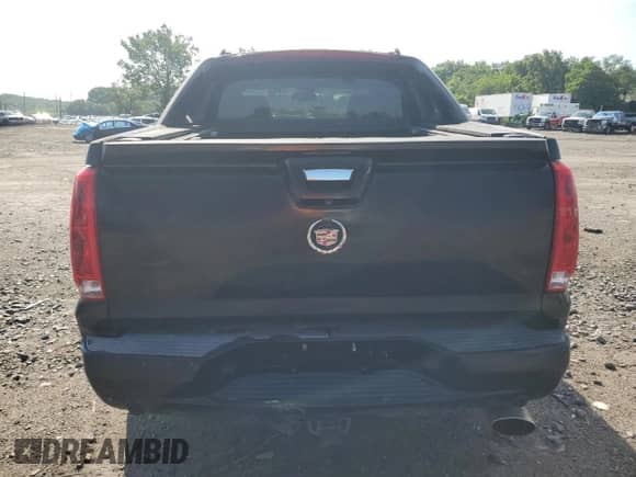 2007 Cadillac Escalade EXT z VIN 3GYFK62847G279320, wystawiony jako Copart lot #65370245 z przebiegiem 175 358 mil mil oraz Czysty tytuł • Clean title. Historia ofert i sprzedaży dostępna na DreamBid. Obrazek 6.