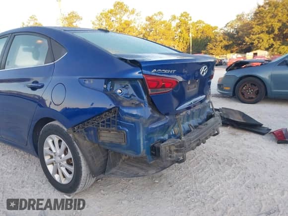 2019 Hyundai Accent SE с VIN 3KPC24A38KE044197, выставлен на аукционе IAAI как лот 43425199 с пробегом 64 684 миль миль и . История ставок и продаж доступна на DreamBid. Изображение 19.
