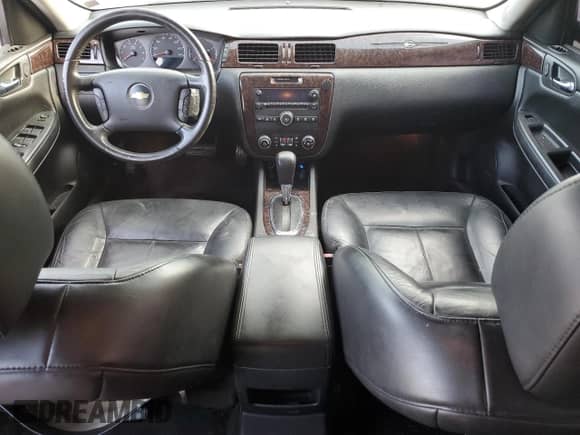2012 Chevrolet Impala LTZ с VIN 2G1WC5E38C1114993, выставлен на аукционе Copart как лот 70210335 с пробегом 125 319 миль миль и Списание • Salvage title. История ставок и продаж доступна на DreamBid. Изображение 8.