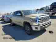 2019 Toyota Tundra SR5 с VIN 5TFHY5F1XKX858563, выставлен на аукционе Copart как лот 81878225 с пробегом 162 231 миль миль и Списание • Salvage title. История ставок и продаж доступна на DreamBid. Изображение 4.
