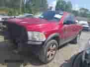 2011 Ram 1500 SLT z VIN 1D7RV1GT5BS580292, wystawiony jako IAAI lot #42258211 z przebiegiem 187 977 mil mil oraz . Historia ofert i sprzedaży dostępna na DreamBid. Obrazek 2.