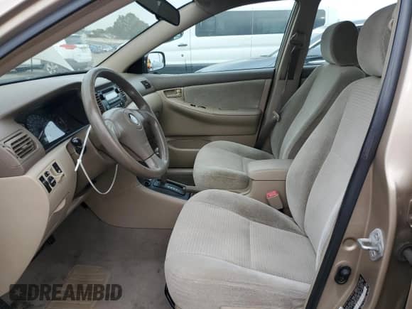 2006 Toyota Corolla LE с VIN 2T1BR32E06C694289, выставлен на аукционе Copart как лот 81868605 с пробегом 163 028 миль миль и Списание • Salvage title. История ставок и продаж доступна на DreamBid. Изображение 7.