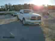 2023 Ram 1500 Tradesman z VIN 1C6RR7FT6PS586023, wystawiony jako Copart lot #82373804 z przebiegiem 3 304 mil mil oraz Szkoda całkowita • Salvage title. Historia ofert i sprzedaży dostępna na DreamBid. Obrazek 10.