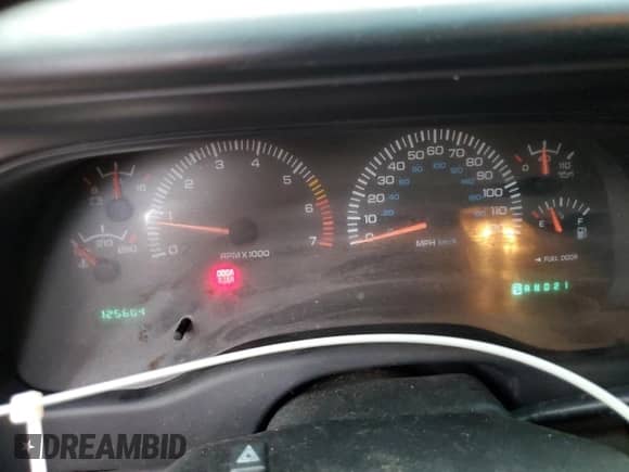 2000 Dodge Dakota Sport z VIN 1B7GG2AN0YS779786, wystawiony jako Copart lot #81118925 z przebiegiem 125 684 mil mil oraz Szkoda całkowita • Salvage title. Historia ofert i sprzedaży dostępna na DreamBid. Obrazek 9.