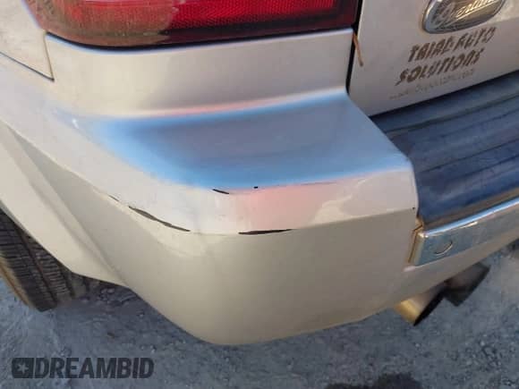 2009 Jeep Grand Cherokee with VIN 1J8HR68T39C540795, listed as a IAAI auction lot 41379112 with 236,624 mi miles and . Bid and sale history available at DreamBid. Image 19.