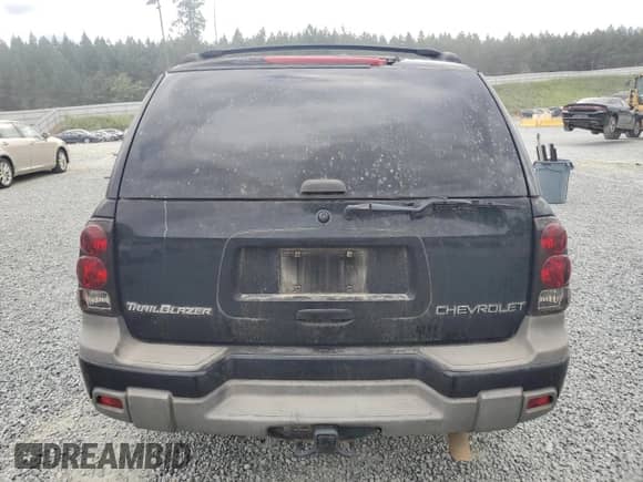 2003 Chevrolet TrailBlazer LTZ с VIN 1GNDT13S032393090, выставлен на аукционе Copart как лот 85317765 с пробегом 129 349 миль миль и Списание • Salvage title. История ставок и продаж доступна на DreamBid. Изображение 6.