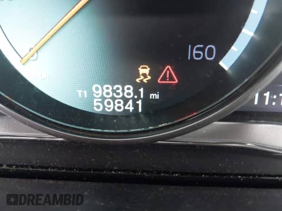 2015 Volvo S60 T5 Drive-E Premier z VIN YV126MFK4F1343110, wystawiony jako IAAI lot #43292498 z przebiegiem 59 841 mil mil oraz . Historia ofert i sprzedaży dostępna na DreamBid. Obrazek 15.