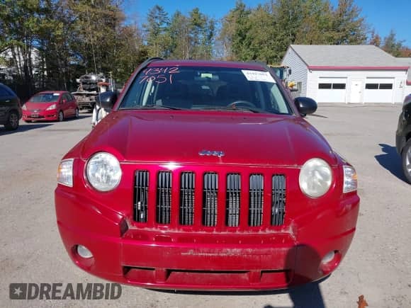 2007 Jeep Compass Sport with VIN 1J8FF47WX7D203953, listed as a IAAI auction lot 43427051 with 142,880 mi miles and . Bid and sale history available at DreamBid. Image 6.