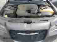 2016 Chrysler 300 S Alloy Edition с VIN 2C3CCABG5GH310983, выставлен на аукционе Copart как лот 67088685 с пробегом 132 253 миль миль и Списание • Salvage title. История ставок и продаж доступна на DreamBid. Изображение 11.