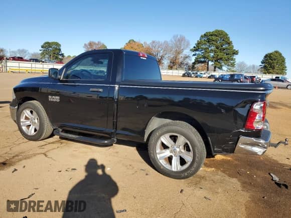 2013 Ram 1500 Tradesman z VIN 3C6JR6AP7DG500643, wystawiony jako Copart lot #85386214 z przebiegiem 62 481 mil mil oraz Szkoda całkowita • Salvage title. Historia ofert i sprzedaży dostępna na DreamBid. Obrazek 2.