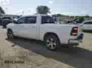 2022 Ram 1500 Laramie z VIN 1C6SRFJT3NN141138, wystawiony jako Copart lot #63250275 z przebiegiem 84 334 mil mil oraz Szkoda całkowita • Salvage title. Historia ofert i sprzedaży dostępna na DreamBid. Obrazek 2.