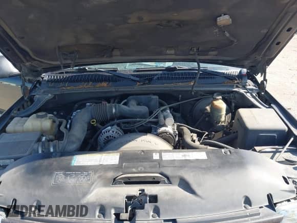 2000 Chevrolet Silverado 1500 LS with VIN 1GCEC14WXYZ169662, listed as a IAAI auction lot 42315414 with 165,687 mi miles and . Bid and sale history available at DreamBid. Image 10.