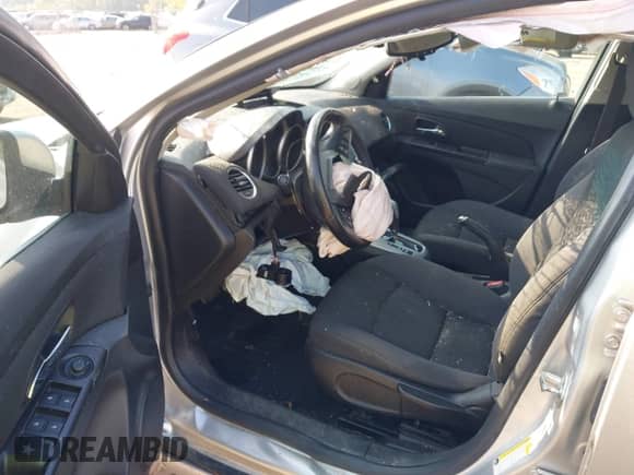 2014 Chevrolet Cruze ECO с VIN 1G1PH5SB0E7377969, выставлен на аукционе IAAI как лот 42919650 с пробегом 145 304 миль миль и . История ставок и продаж доступна на DreamBid. Изображение 5.