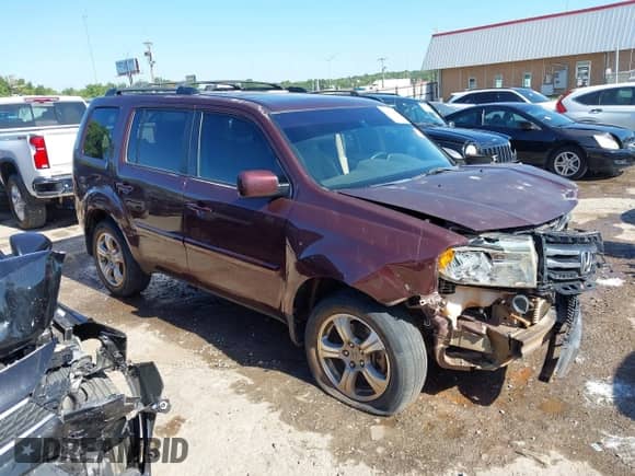 2013 Honda Pilot EX-L with VIN 5FNYF4H55DB040980, listed as a IAAI auction lot 42831295 with Not provided miles and . Bid and sale history available at DreamBid. Image 13.
