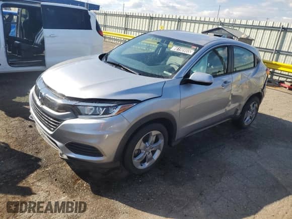 2021 Honda HR-V LX с VIN 3CZRU6H31MM711944, выставлен на аукционе Copart как лот 86190955 с пробегом 86 043 миль миль и Чистый • Clean title. История ставок и продаж доступна на DreamBid. Изображение 1.