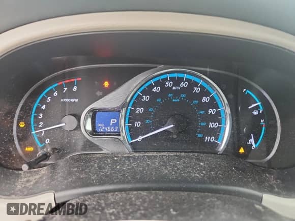 2014 Toyota Sienna Limited with VIN 5TDDK3DC5ES093085, listed as a Copart auction lot 68277805 with 124,663 mi miles and Clean title. Bid and sale history available at DreamBid. Image 9.