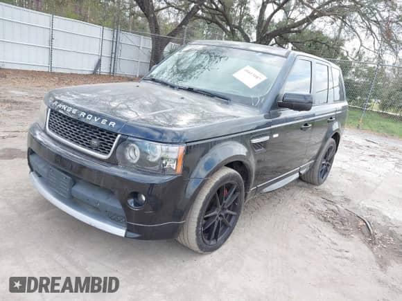 2013 Land Rover Range Rover Sport SC z VIN SALSH2E48DA802796, wystawiony jako IAAI lot #41613187 z przebiegiem 104 024 mil mil oraz . Historia ofert i sprzedaży dostępna na DreamBid. Obrazek 2.