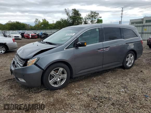 2011 Honda Odyssey Touring с VIN 5FNRL5H96BB093321, выставлен на аукционе Copart как лот 85282225 с пробегом 251 786 миль миль и Списание • Salvage title. История ставок и продаж доступна на DreamBid. Изображение 1.