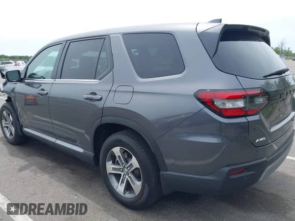 2025 Honda Pilot EX-L с VIN 5FNYG1H43SB105597, выставлен на аукционе IAAI как лот 42353893 с пробегом 3 971 миль миль и . История ставок и продаж доступна на DreamBid. Изображение 3.