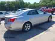 2014 Chevrolet Malibu LS с VIN 1G11B5SL1EF247379, выставлен на аукционе IAAI как лот 42863704 с пробегом 176 092 миль миль и . История ставок и продаж доступна на DreamBid. Изображение 4.