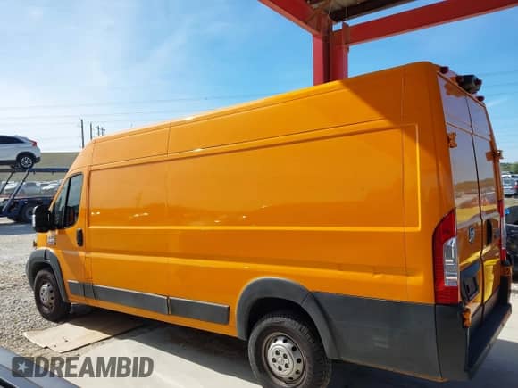 2021 Ram ProMaster Cargo с VIN 3C6MRVJGXME510294, выставлен на аукционе IAAI как лот 41208732 с пробегом 73 144 миль миль и . История ставок и продаж доступна на DreamBid. Изображение 14.