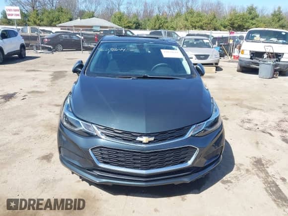 2018 Chevrolet Cruze LT with VIN 3G1BE6SM8JS649741, listed as a IAAI auction lot 42035644 with 19,137 mi miles and . Bid and sale history available at DreamBid. Image 12.