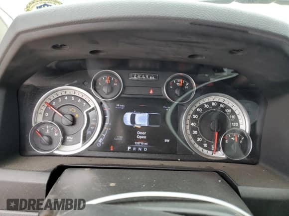 2015 Ram 1500 Big Horn with VIN 1C6RR7TT4FS717355, listed as a Copart auction lot 42875995 with 133,719 mi miles and Salvage title. Bid and sale history available at DreamBid. Image 9.