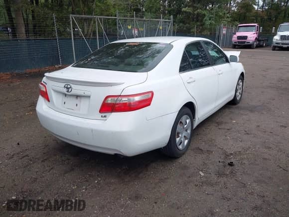 2008 Toyota Camry SE with VIN 4T1BE46KX8U777585, listed as a IAAI auction lot 43395559 with 168,864 mi miles and . Bid and sale history available at DreamBid. Image 4.