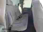 2002 Chevrolet Silverado 2500HD LT с VIN 1GCHK29112E146160, выставлен на аукционе Copart как лот 52944265 с пробегом 185 294 миль миль и Списание • Salvage title. История ставок и продаж доступна на DreamBid. Изображение 10.