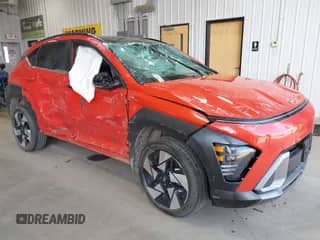 2025 Hyundai Kona Limited с VIN KM8HECA30SU187116, выставлен на аукционе IAAI как лот 42447030 с пробегом 2 805 миль миль и . История ставок и продаж доступна на DreamBid. Изображение 1.