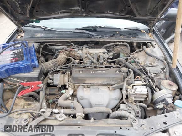 1991 Honda Accord LX z VIN JHMCB7653MC090847, wystawiony jako IAAI lot #41561641 z przebiegiem 163 258 mil mil oraz . Historia ofert i sprzedaży dostępna na DreamBid. Obrazek 10.