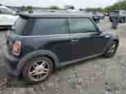 2009 MINI Hardtop S with VIN WMWMF73539TW86916, listed as a Copart auction lot 83832935 with 94,290 mi miles and Clean title. Bid and sale history available at DreamBid. Image 3.