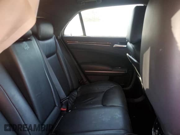 2012 Chrysler 300 C с VIN 2C3CCAKT7CH143419, выставлен на аукционе Copart как лот 46350825 с пробегом 130 839 миль миль и Списание • Salvage title. История ставок и продаж доступна на DreamBid. Изображение 10.