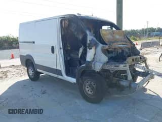 2015 Ram ProMaster с VIN 3C6TRVND8FE504363, выставлен на аукционе IAAI как лот 42139840 с пробегом Не указан миль и . История ставок и продаж доступна на DreamBid. Изображение 1.