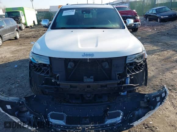 2017 Jeep Grand Cherokee Limited z VIN 1C4RJFBT5HC769196, wystawiony jako IAAI lot #41829930 z przebiegiem 88 162 mil mil oraz . Historia ofert i sprzedaży dostępna na DreamBid. Obrazek 6.