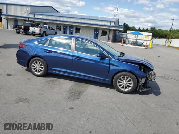 2018 Hyundai Sonata SE with VIN 5NPE24AF2JH614451, listed as a Copart auction lot 80172035 with 67,319 mi miles and Salvage title. Bid and sale history available at DreamBid. Image 4.
