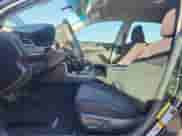 2017 Toyota Camry XLE z VIN 4T1BF1FK3HU616376, wystawiony jako Copart lot #82479955 z przebiegiem 147 740 mil mil oraz Szkoda całkowita • Salvage title. Historia ofert i sprzedaży dostępna na DreamBid. Obrazek 7.